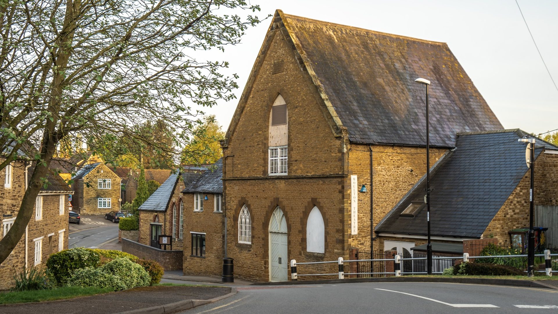 Moulton Theatre